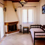 Avgerinos Village Aparthotel