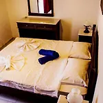 Aparthotel Avgerinos Village 4*