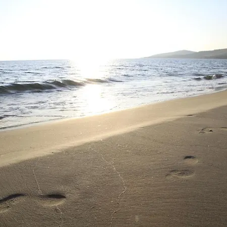 Avgerinos Village Aparthotel