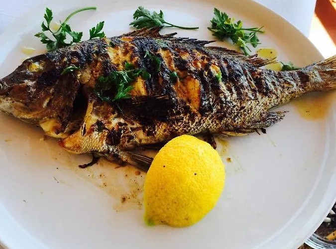 Appart hôtel Avgerinos Village Agiassos